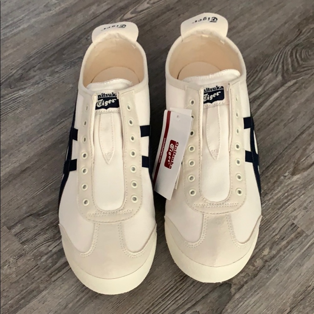 Onitsuka Tiger by Asics Men's Cream and Navy Athletic Shoes - Picture 4 of 6